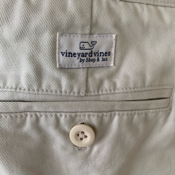 Men’s Vineyard Vines Club Pants - Picture 6 of 6